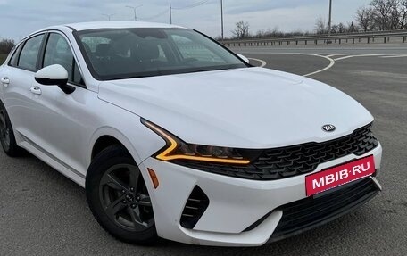 KIA K5, 2020 год, 2 300 000 рублей, 1 фотография