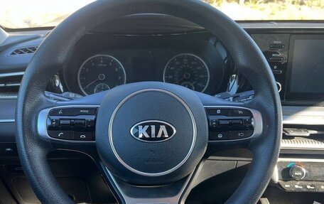 KIA K5, 2020 год, 2 300 000 рублей, 15 фотография