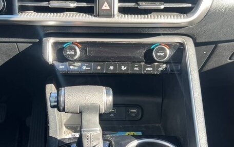 KIA K5, 2020 год, 2 300 000 рублей, 10 фотография