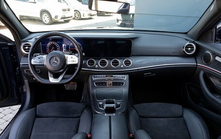 Mercedes-Benz E-Класс, 2020 год, 2 955 000 рублей, 19 фотография