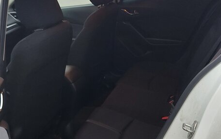 Mazda 3, 2018 год, 1 650 000 рублей, 8 фотография