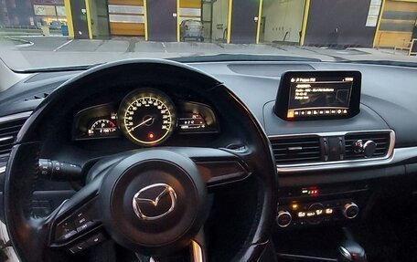 Mazda 3, 2018 год, 1 650 000 рублей, 11 фотография