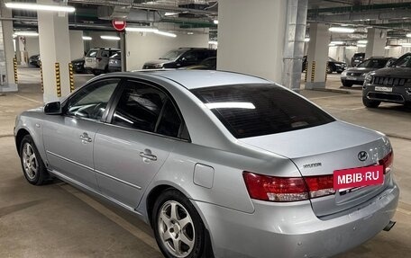 Hyundai Sonata VI, 2006 год, 750 000 рублей, 10 фотография