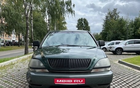 Toyota Harrier, 1998 год, 540 000 рублей, 1 фотография