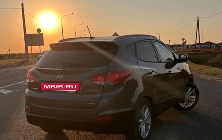 Hyundai ix35 I рестайлинг, 2011 год, 1 200 000 рублей, 2 фотография