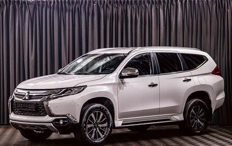 Mitsubishi Pajero Sport III рестайлинг, 2019 год, 2 515 000 рублей, 1 фотография