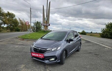 Honda Fit III, 2018 год, 925 000 рублей, 7 фотография