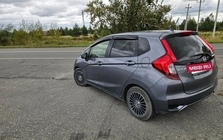 Honda Fit III, 2018 год, 925 000 рублей, 10 фотография