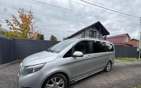 Mercedes-Benz V-Класс, 2016 год, 2 600 000 рублей, 8 фотография