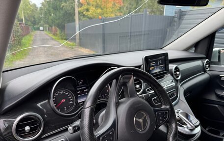 Mercedes-Benz V-Класс, 2016 год, 2 600 000 рублей, 15 фотография