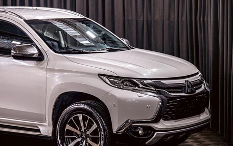 Mitsubishi Pajero Sport III рестайлинг, 2019 год, 2 515 000 рублей, 9 фотография
