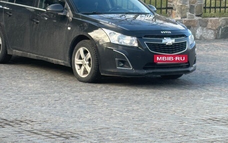 Chevrolet Cruze II, 2013 год, 690 000 рублей, 2 фотография