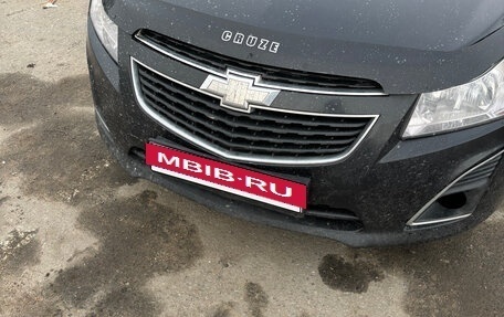 Chevrolet Cruze II, 2013 год, 690 000 рублей, 3 фотография