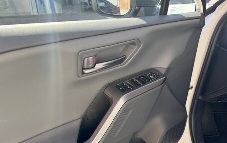 Toyota RAV4, 2026 год, 4 050 000 рублей, 21 фотография