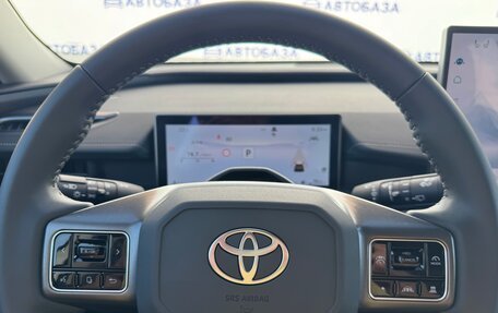 Toyota RAV4, 2026 год, 4 050 000 рублей, 34 фотография