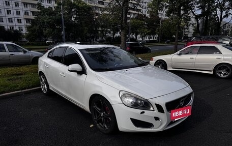 Volvo S60 III, 2012 год, 1 300 000 рублей, 2 фотография