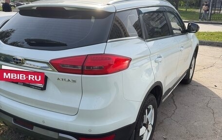 Geely Atlas I, 2019 год, 1 350 000 рублей, 3 фотография