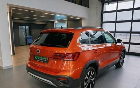 Volkswagen Taos, 2021 год, 2 599 000 рублей, 4 фотография
