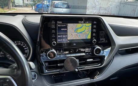 Toyota Highlander, 2021 год, 5 500 000 рублей, 5 фотография