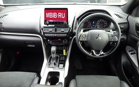 Mitsubishi Eclipse Cross, 2024 год, 2 200 000 рублей, 8 фотография