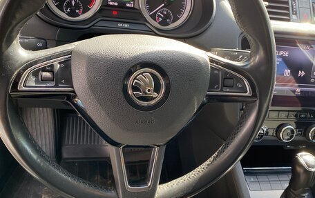 Skoda Octavia, 2017 год, 1 700 000 рублей, 18 фотография