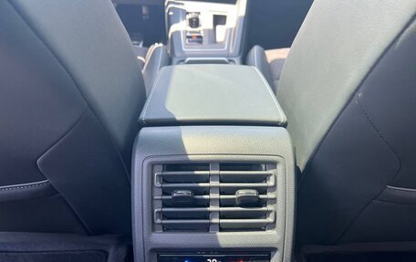 Volkswagen Golf VIII, 2022 год, 2 275 000 рублей, 10 фотография