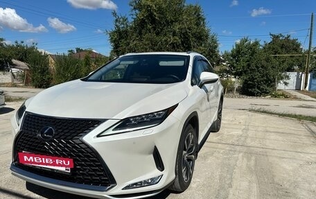 Lexus RX IV рестайлинг, 2020 год, 5 300 000 рублей, 2 фотография