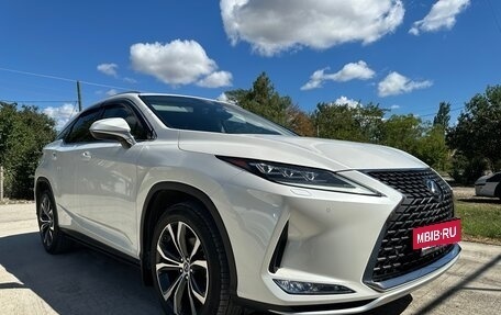 Lexus RX IV рестайлинг, 2020 год, 5 300 000 рублей, 8 фотография