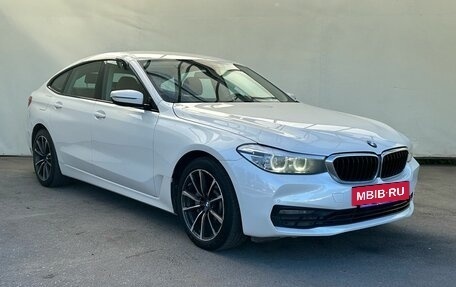 BMW 6 серия, 2018 год, 3 600 000 рублей, 2 фотография