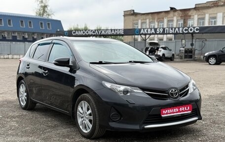 Toyota Auris II, 2014 год, 1 100 000 рублей, 1 фотография