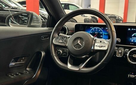 Mercedes-Benz A-Класс, 2020 год, 2 550 000 рублей, 23 фотография