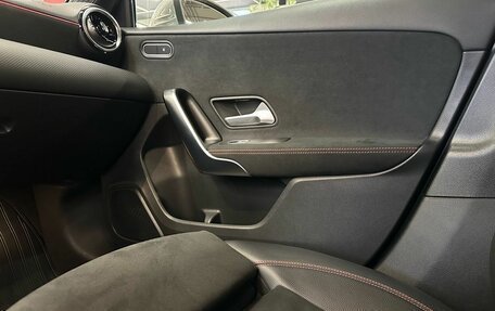 Mercedes-Benz A-Класс, 2020 год, 2 550 000 рублей, 17 фотография