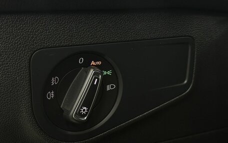 Volkswagen Tiguan II, 2018 год, 3 499 777 рублей, 16 фотография