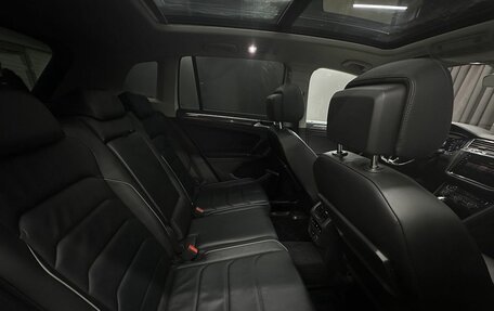 Volkswagen Tiguan II, 2018 год, 3 499 777 рублей, 26 фотография