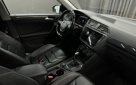 Volkswagen Tiguan II, 2018 год, 3 499 777 рублей, 28 фотография