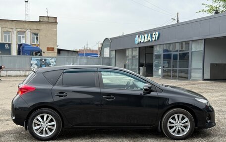 Toyota Auris II, 2014 год, 1 100 000 рублей, 2 фотография