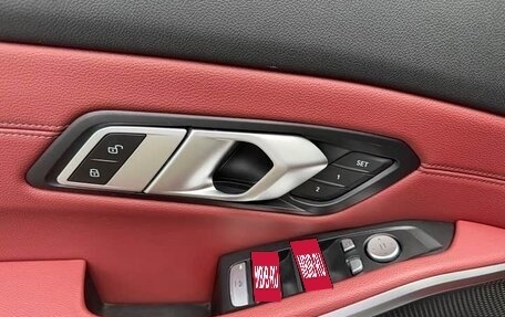 BMW 3 серия, 2023 год, 3 690 900 рублей, 16 фотография