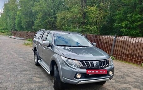 Mitsubishi L200 IV рестайлинг, 2017 год, 1 600 000 рублей, 2 фотография
