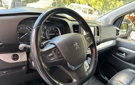 Peugeot Traveller I, 2021 год, 3 250 000 рублей, 13 фотография