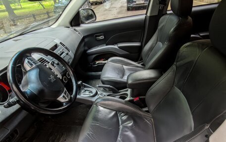 Peugeot 4007, 2009 год, 750 000 рублей, 9 фотография