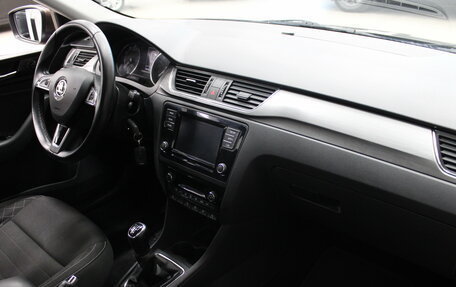 Skoda Rapid I, 2017 год, 998 000 рублей, 10 фотография