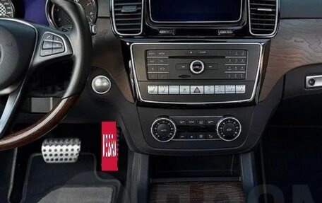 Mercedes-Benz GLE, 2018 год, 4 500 000 рублей, 3 фотография