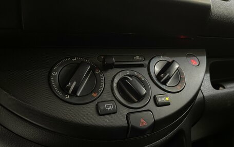 Nissan Note II рестайлинг, 2008 год, 649 000 рублей, 14 фотография