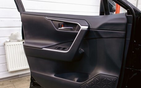 Toyota RAV4, 2021 год, 3 095 000 рублей, 12 фотография