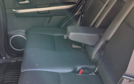 Suzuki Grand Vitara, 2011 год, 985 000 рублей, 31 фотография