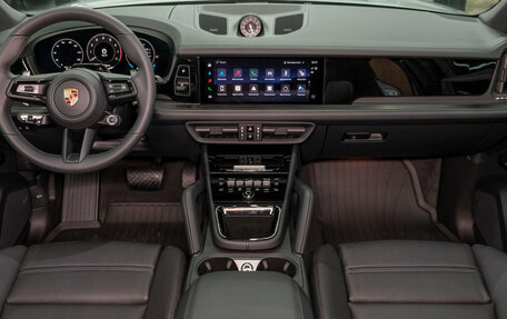 Porsche Cayenne III, 2026 год, 17 590 000 рублей, 15 фотография