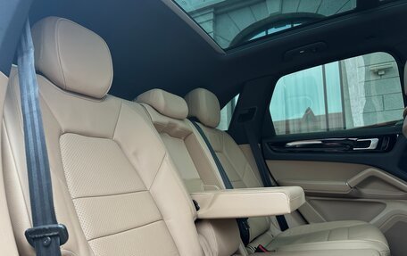 Porsche Cayenne III, 2018 год, 4 700 000 рублей, 15 фотография