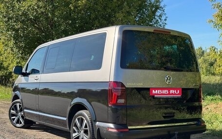 Volkswagen Multivan T6 рестайлинг, 2021 год, 4 500 000 рублей, 6 фотография