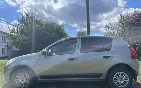 Renault Sandero I, 2013 год, 500 000 рублей, 3 фотография