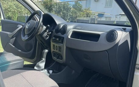 Renault Sandero I, 2013 год, 500 000 рублей, 6 фотография